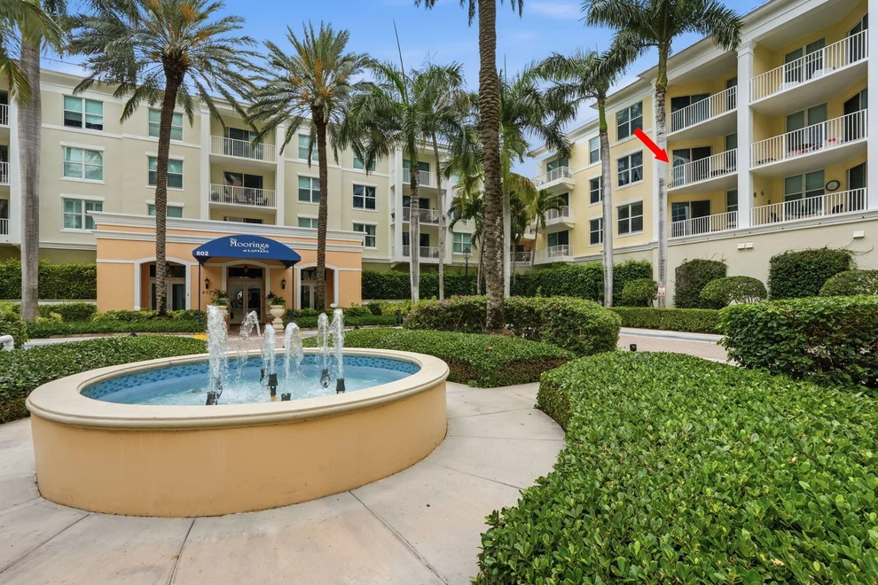 Unit for sale at 802 W Windward Way, Lantana, FL 33462