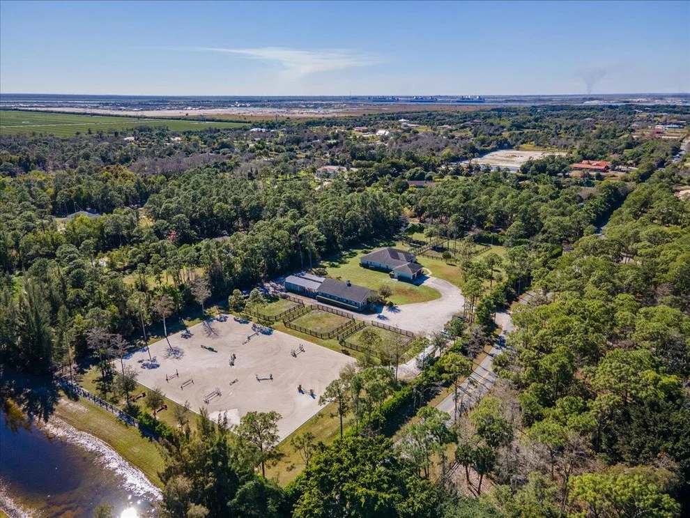 Unit for sale at 2511 Deer Run Boulevard, Loxahatchee, FL 33470