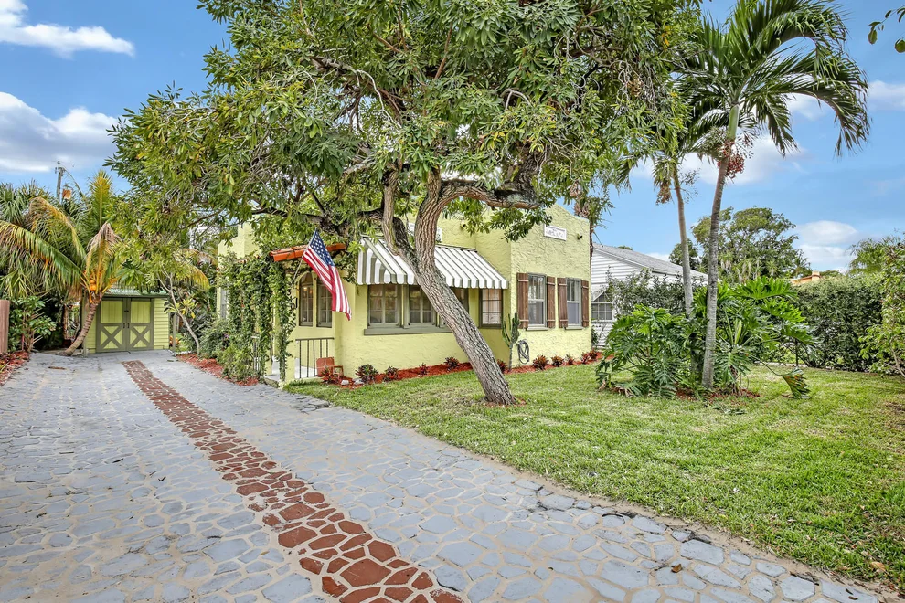 Unit for sale at 310 Kenilworth Boulevard, West Palm Beach, FL 33405