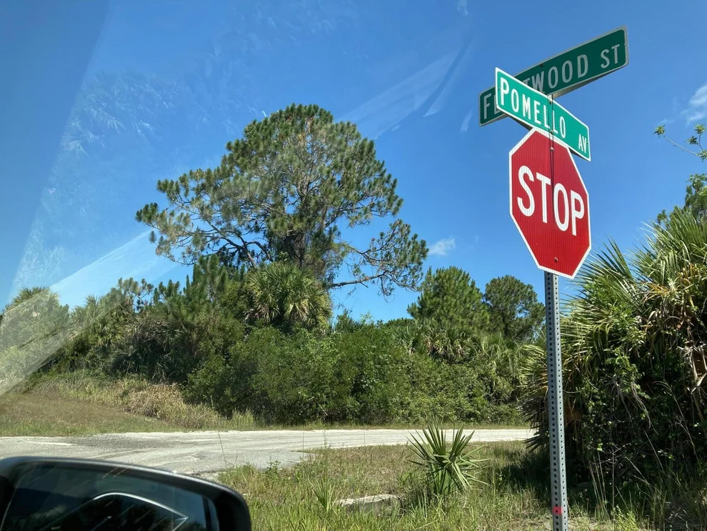 Unit for sale at 2886 Pomello Avenue SW, Palm Bay, FL 32908