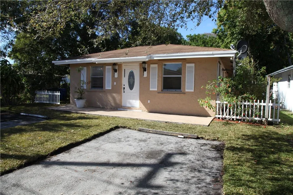 Unit for sale at 3330 NE 5th Avenue, Oakland Park, FL 33334