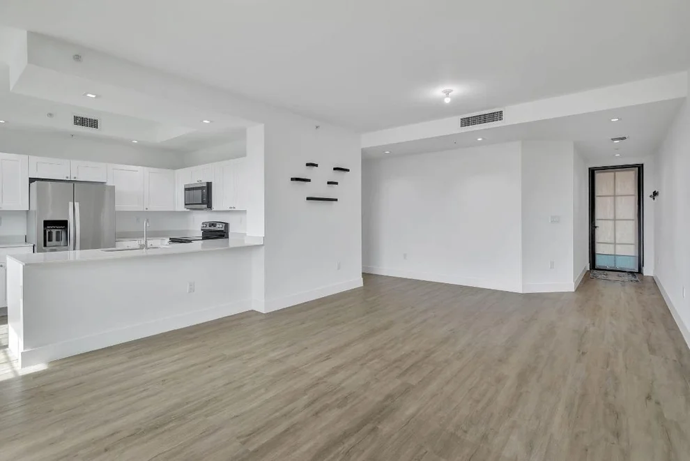 Unit for sale at 4100 SW 64th Avenue, Davie, FL 33314