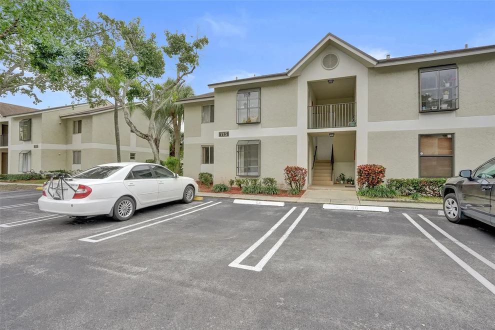 Unit for sale at 715 Gardens Drive, Pompano Beach, FL 33069