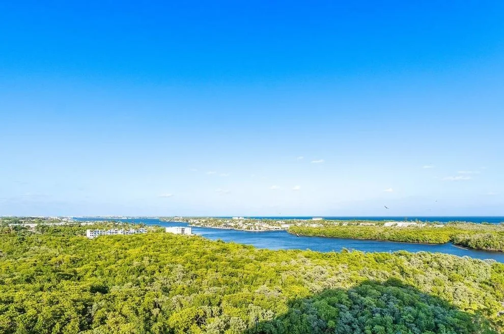 Unit for sale at 700 E Boynton Beach Boulevard, Boynton Beach, FL 33435
