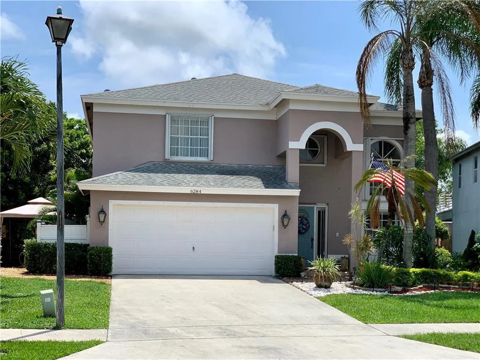 Unit for sale at 6284 Lansdowne Circle, Boynton Beach, FL 33472