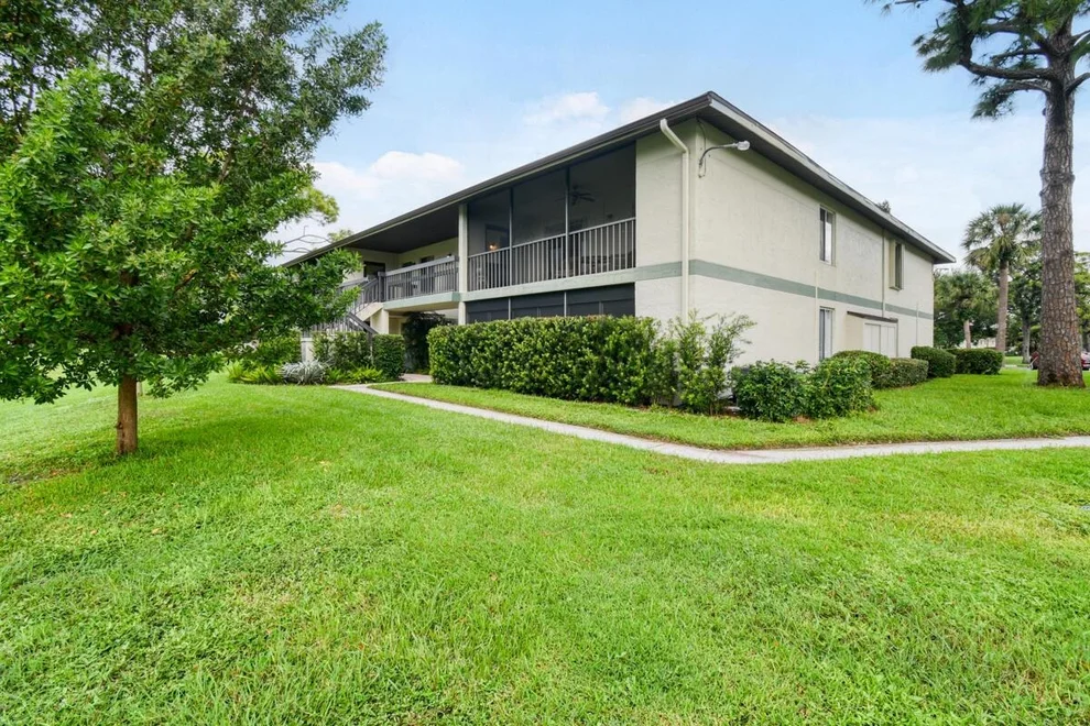 Unit for sale at 6485 Chasewood Drive, Jupiter, FL 33458