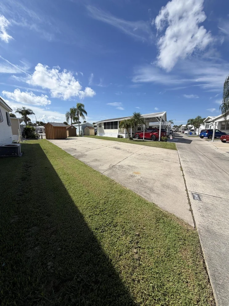 Unit for sale at 5340 SE 65TH Terrace, Okeechobee, FL 34974