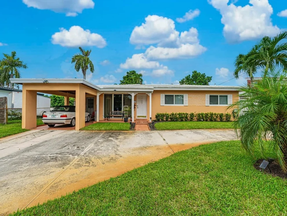 Unit for sale at 1710 SW 23rd Avenue, Fort Lauderdale, FL 33312