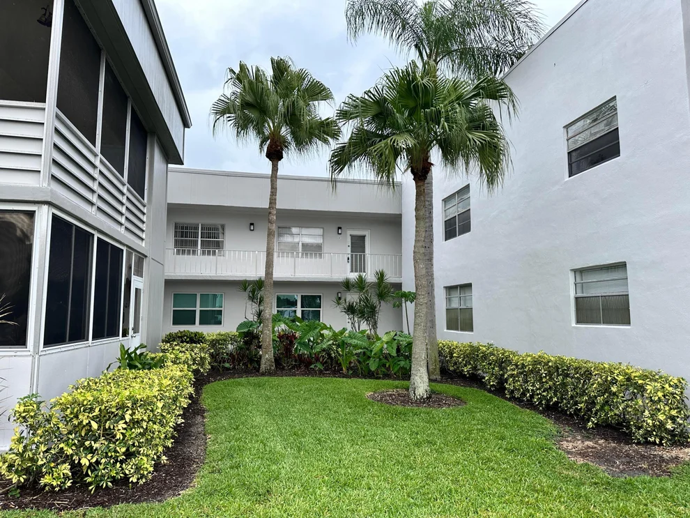 Unit for sale at 811 Flanders Q, Delray Beach, FL 33484