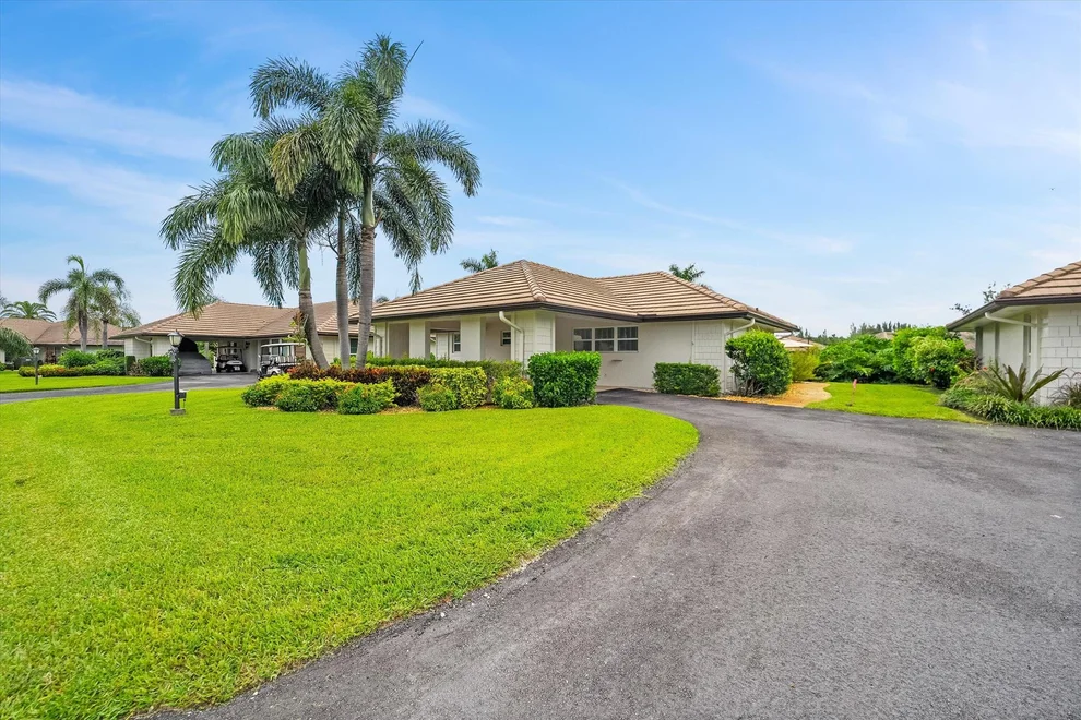 Unit for sale at 320 Villa Drive S, Atlantis, FL 33462