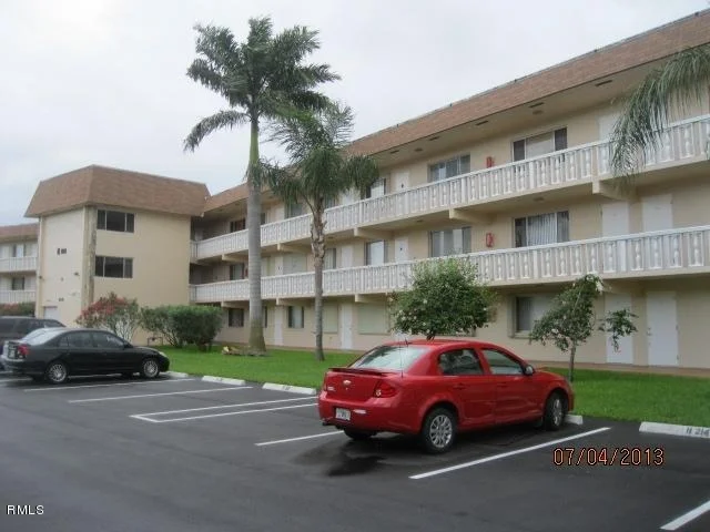 Unit for sale at 700 Village Green Court, Lake Worth, FL 33461