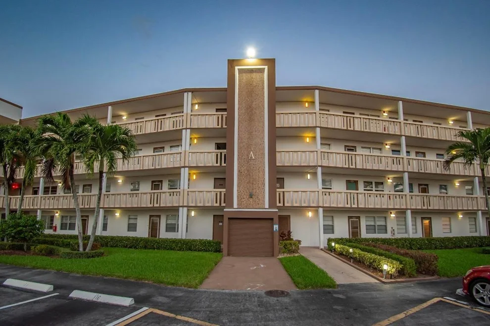 Unit for sale at 1006 Guildford A, Boca Raton, FL 33434