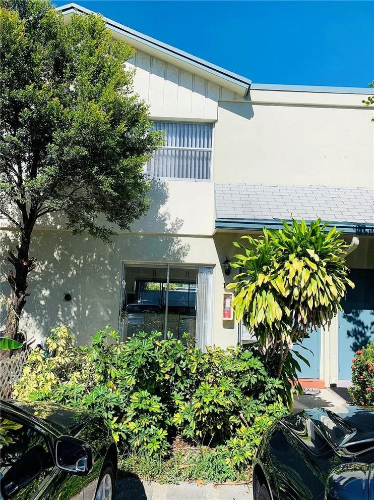 Unit for sale at 3001 NW 4th Terrace, Pompano Beach, FL 33064