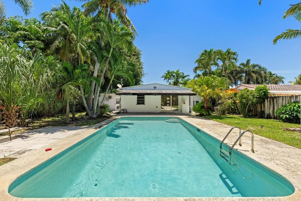 Unit for sale at 1637 N Victoria Park Road, Fort Lauderdale, FL 33305