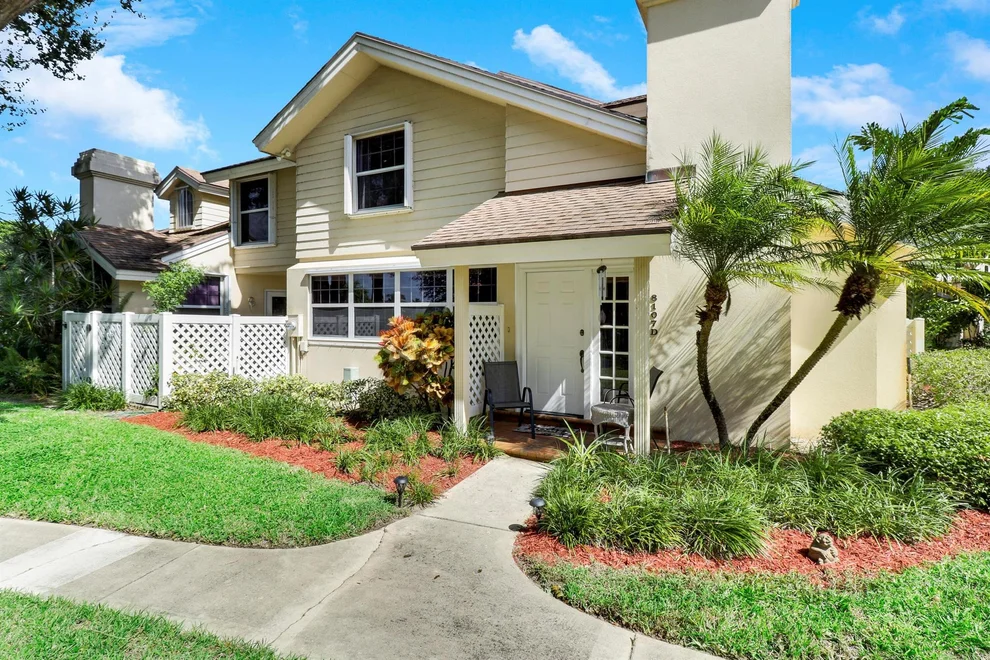 Unit for sale at 8107 Oakton Court, Lake Clarke Shores, FL 33406