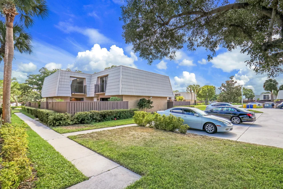Unit for sale at 6222 62nd Way, West Palm Beach, FL 33409