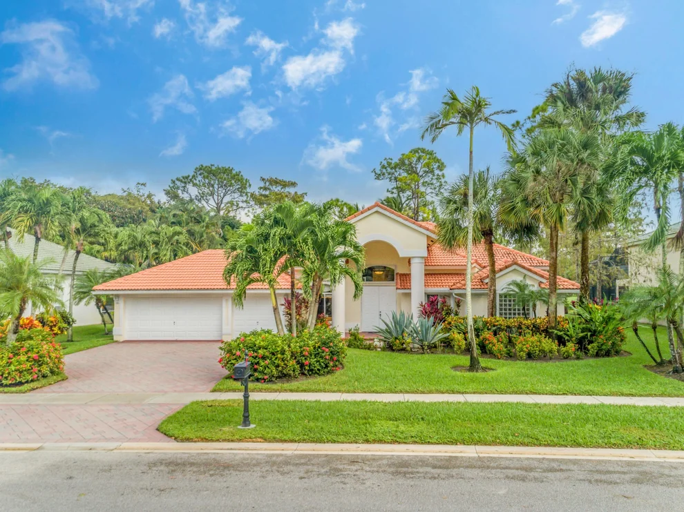 Unit for sale at 798 Cedar Cove Road, Wellington, FL 33414