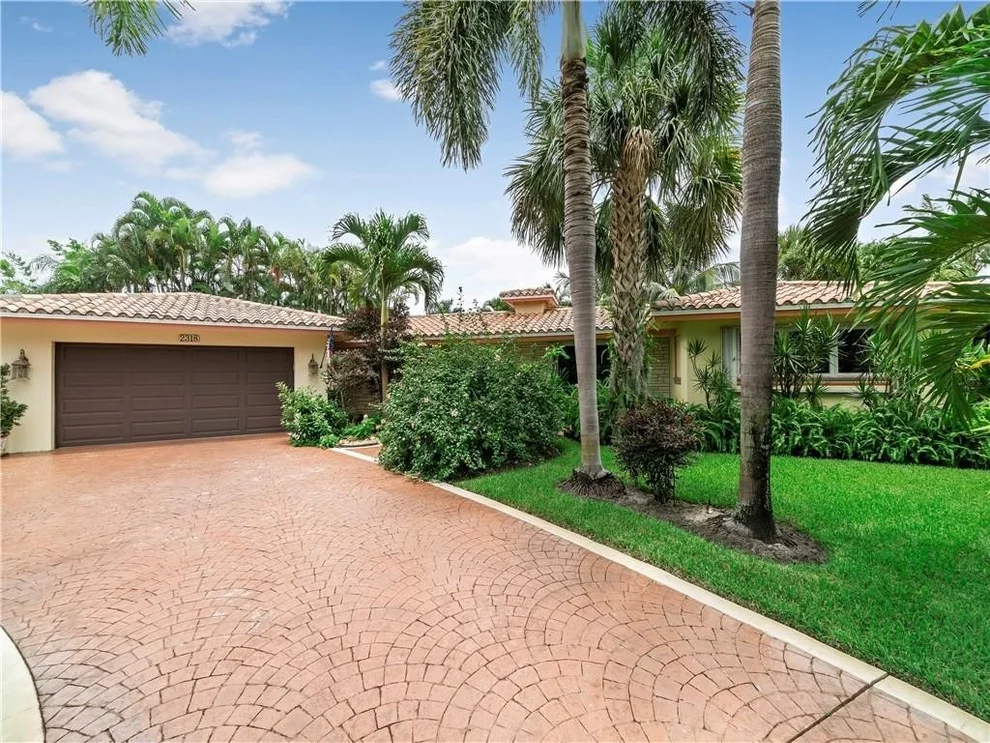 Unit for sale at 2318 NE 15th Avenue, Wilton Manors, FL 33305