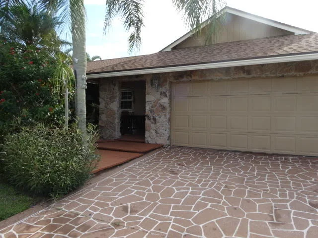 Unit for sale at 5235 Whitewood Cove S, Lake Worth, FL 33467