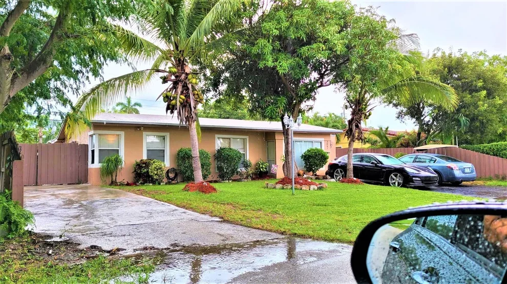 Unit for sale at 3041 NE 10th Terrace, Pompano Beach, FL 33064