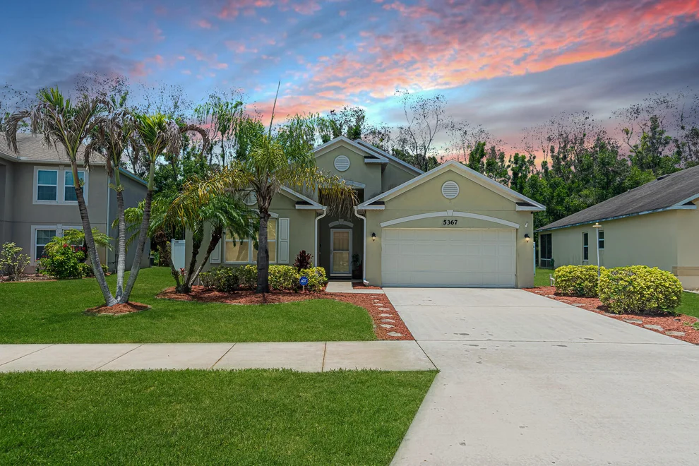Unit for sale at 5367 NW Wisk Fern Circle, Port St Lucie, FL 34986