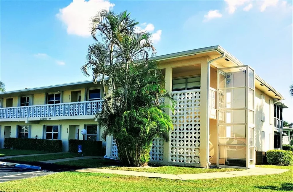 Unit for sale at 1721 NW 20th Ave Avenue, Delray Beach, FL 33445