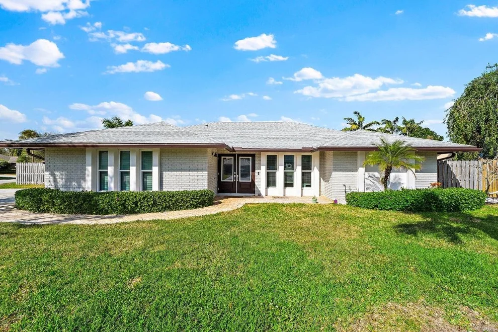 Unit for sale at 4147 Beech Avenue, Palm Beach Gardens, FL 33410