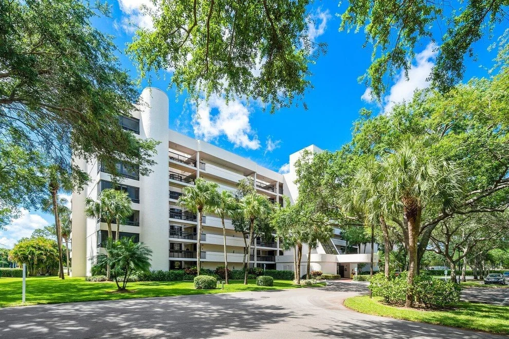 Unit for sale at 6620 Boca Del Mar Drive, Boca Raton, FL 33433