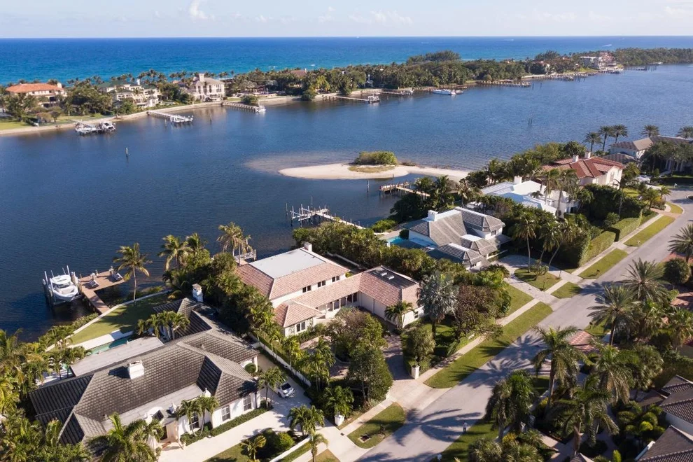 Unit for sale at 1690 Lands End Road, Manalapan, FL 33462