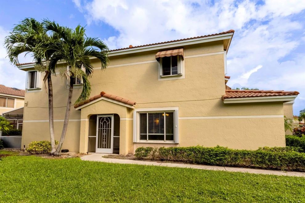 Unit for sale at 671 Deer Creek Corona Way, Deerfield Beach, FL 33442