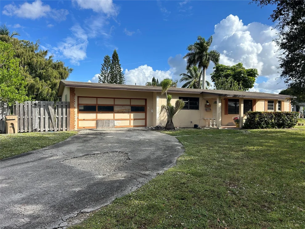 Unit for sale at 5751 SW 55th Street, Davie, FL 33314
