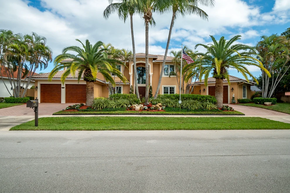 Unit for sale at 500 Corsair Drive, North Palm Beach, FL 33408
