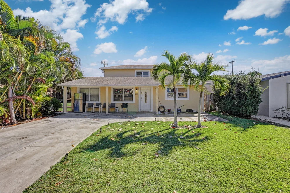 Unit for sale at 1400 Cardinal Lane, Lantana, FL 33462