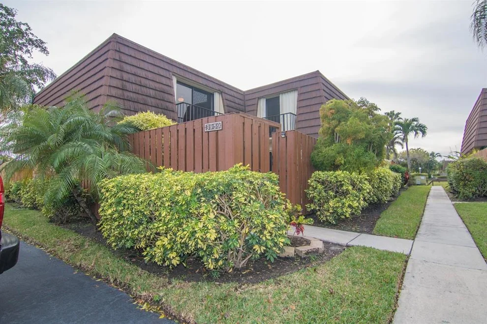 Unit for sale at 3959 August Drive, Lake Worth, FL 33461