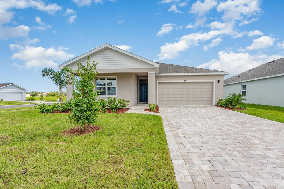 Unit for sale at 9085 Venetian Square, Vero Beach, FL 32966