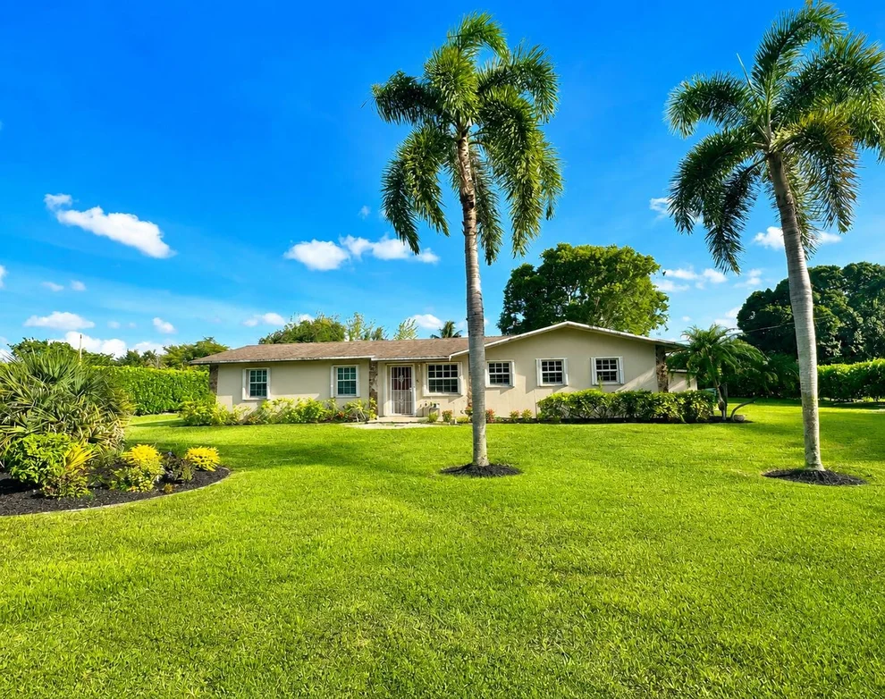 Unit for sale at 11000 SW 59th Street, Davie, FL 33328