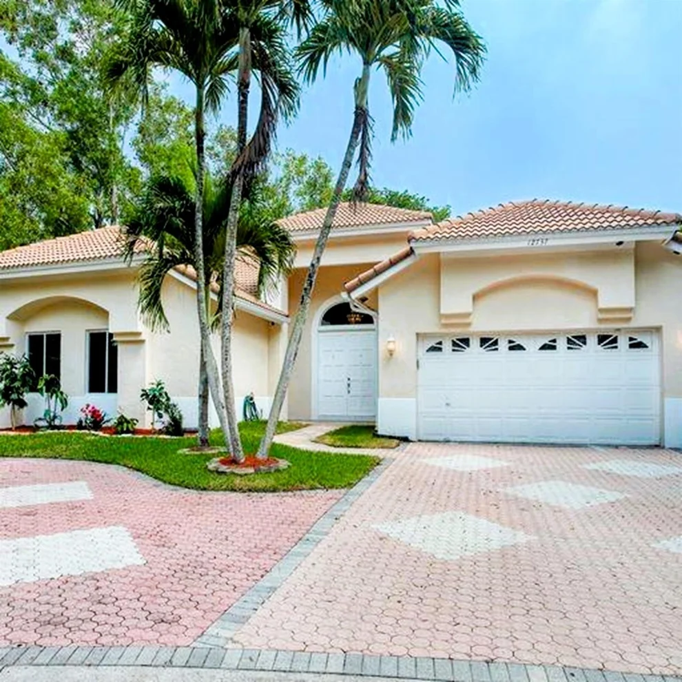 Unit for sale at 12737 NW 18th Place, Coral Springs, FL 33071