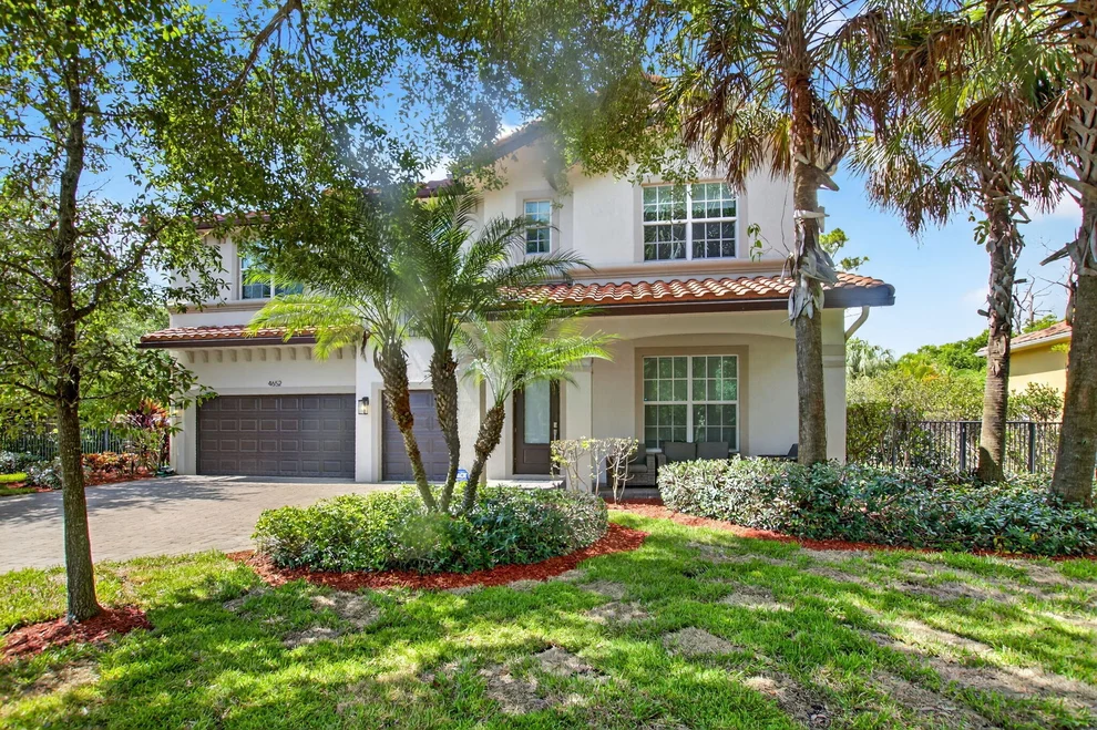 Unit for sale at 4652 Saxon Road, Coconut Creek, FL 33073