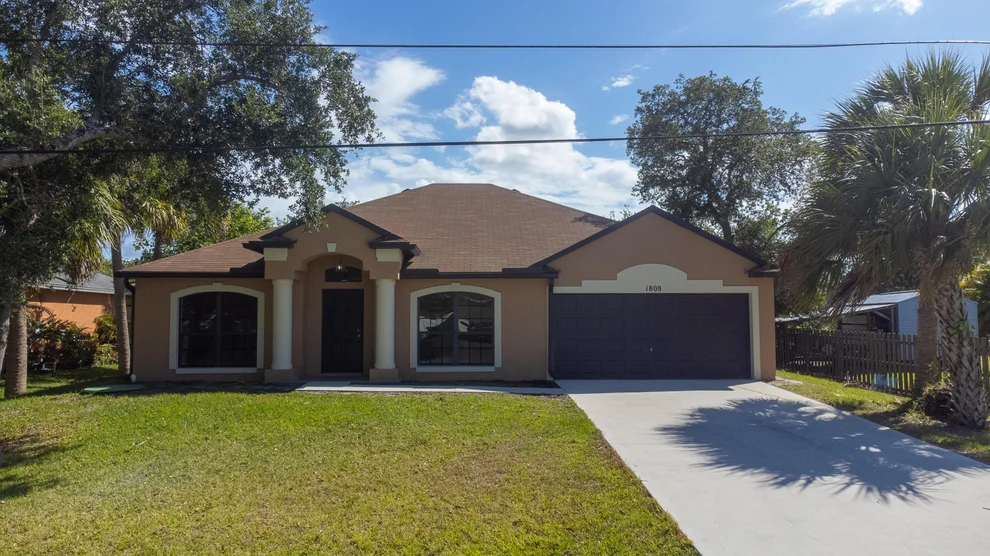 Unit for sale at 1808 SW Bradway Lane, Port St Lucie, FL 34953