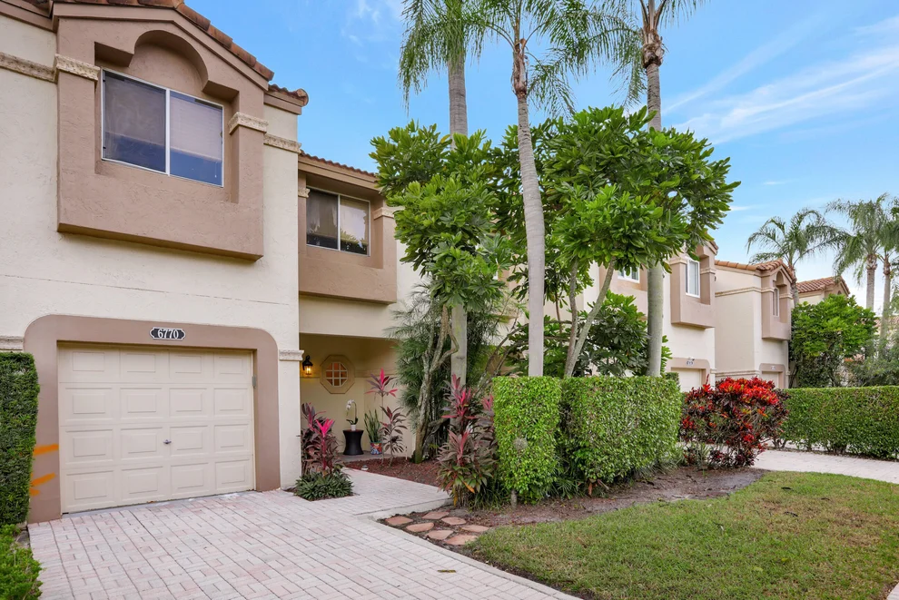 Unit for sale at 6770 Via Regina, Boca Raton, FL 33433