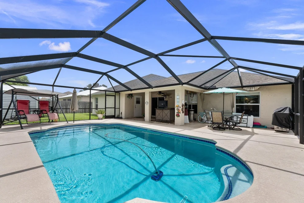 Unit for sale at 397 SW Jeanne Avenue, Port St Lucie, FL 34953