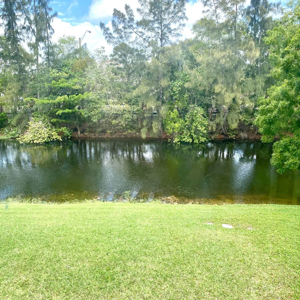 Unit for sale at 384 Durham L, Deerfield Beach, FL 33442