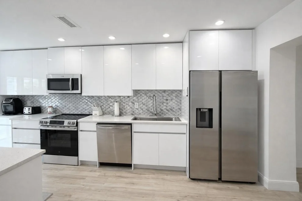 Unit for sale at 4 Westgate Lane, Boynton Beach, FL 33436