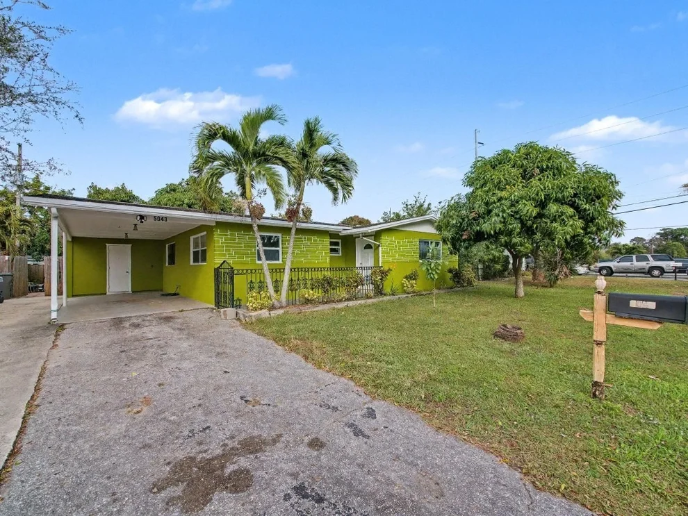 Unit for sale at 5043 Marcia Place, West Palm Beach, FL 33407