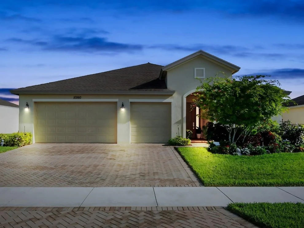 Unit for sale at 10060 Verona Manor, Vero Beach, FL 32966