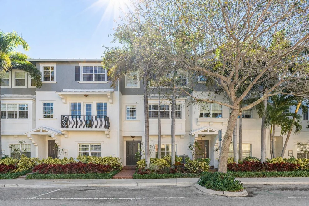Unit for sale at 290 NE 5th Avenue, Delray Beach, FL 33483