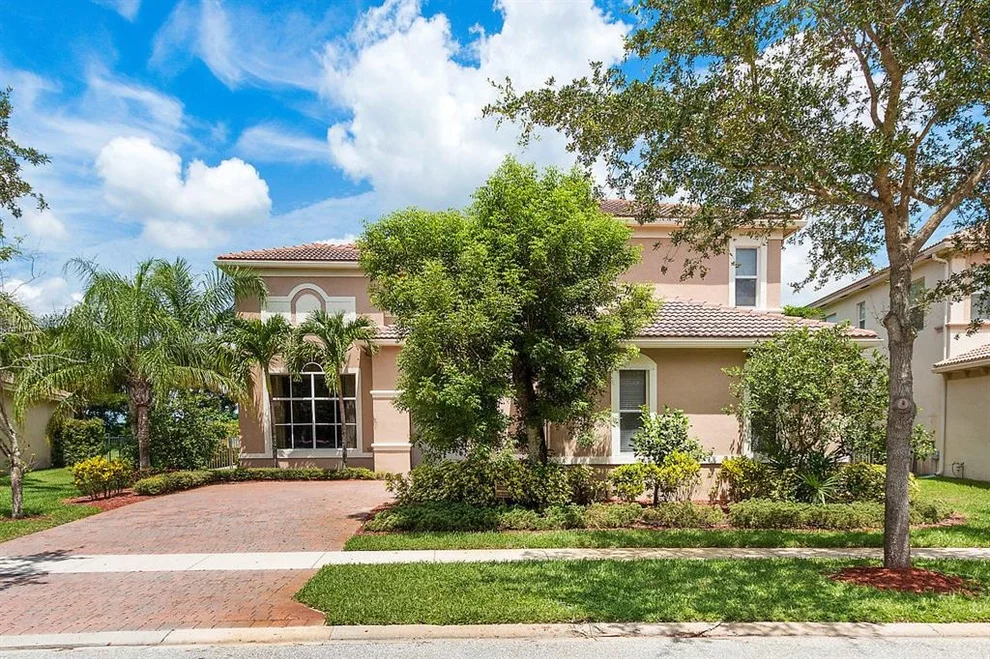 Unit for sale at 9501 Cobblestone Creek Drive, Boynton Beach, FL 33472