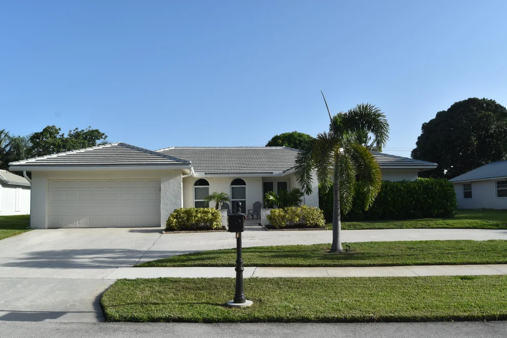 Unit for sale at 2432 NW Timbercreek Circle, Boca Raton, FL 33431