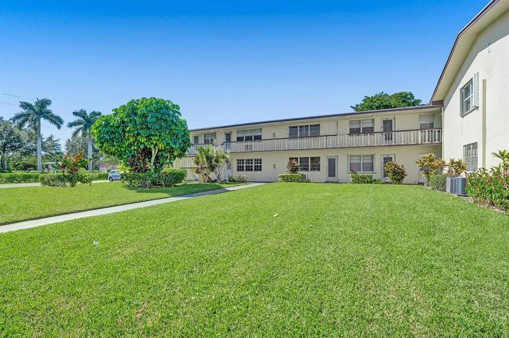 Unit for sale at 50 Waltham, West Palm Beach, FL 33417