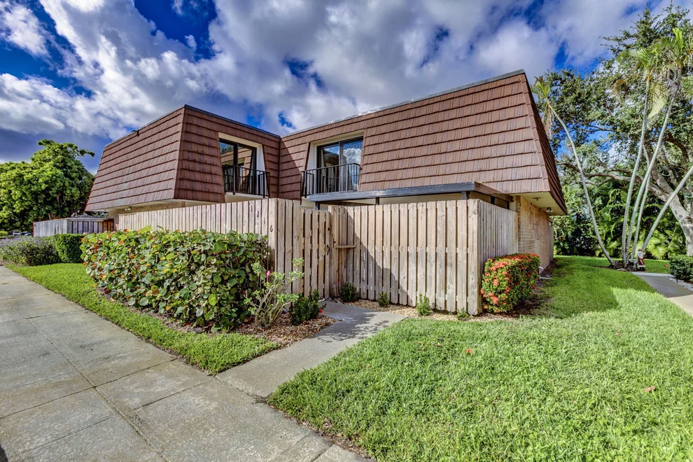 Unit for sale at 1216 12th Lane, Palm Beach Gardens, FL 33418